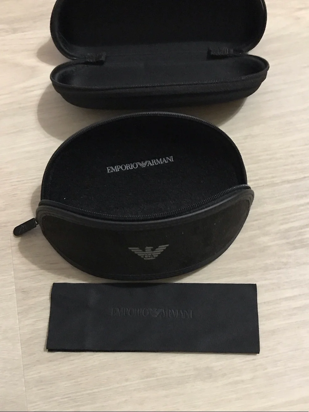 2 Black Zip Eyewear Case Duo